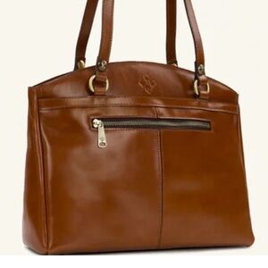 Patricia Nash Leather 
Poppy Tote, Heritage
Collection, TAN Shoulder Bag